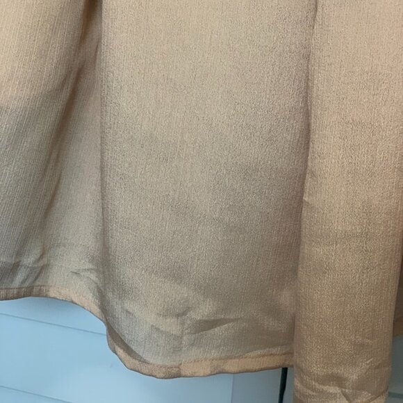 NWT - Beige Lehenga Set With Floral Sequin Cutdana Hand Embroidered Blouse - L - Picture 13 of 16